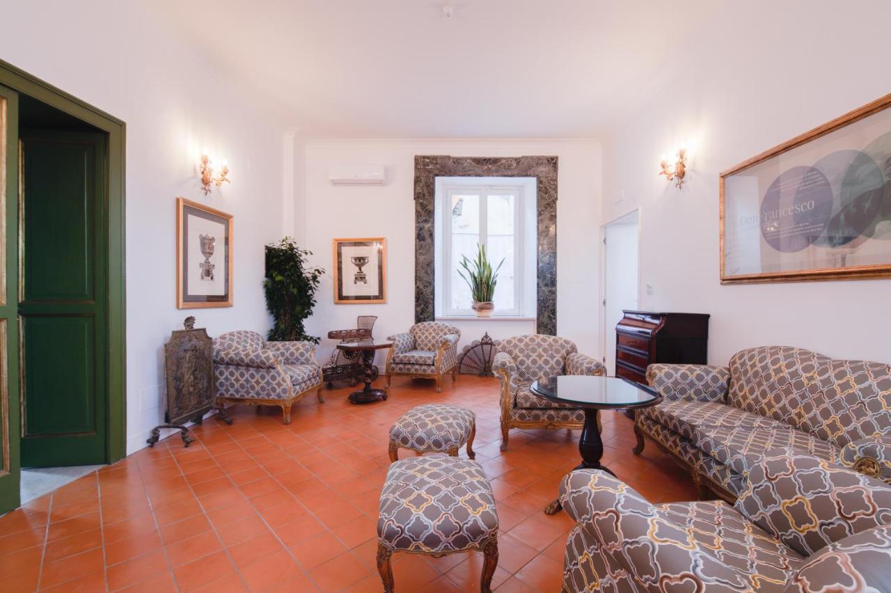 Appartamento Palazzo Marigliano - Serviced